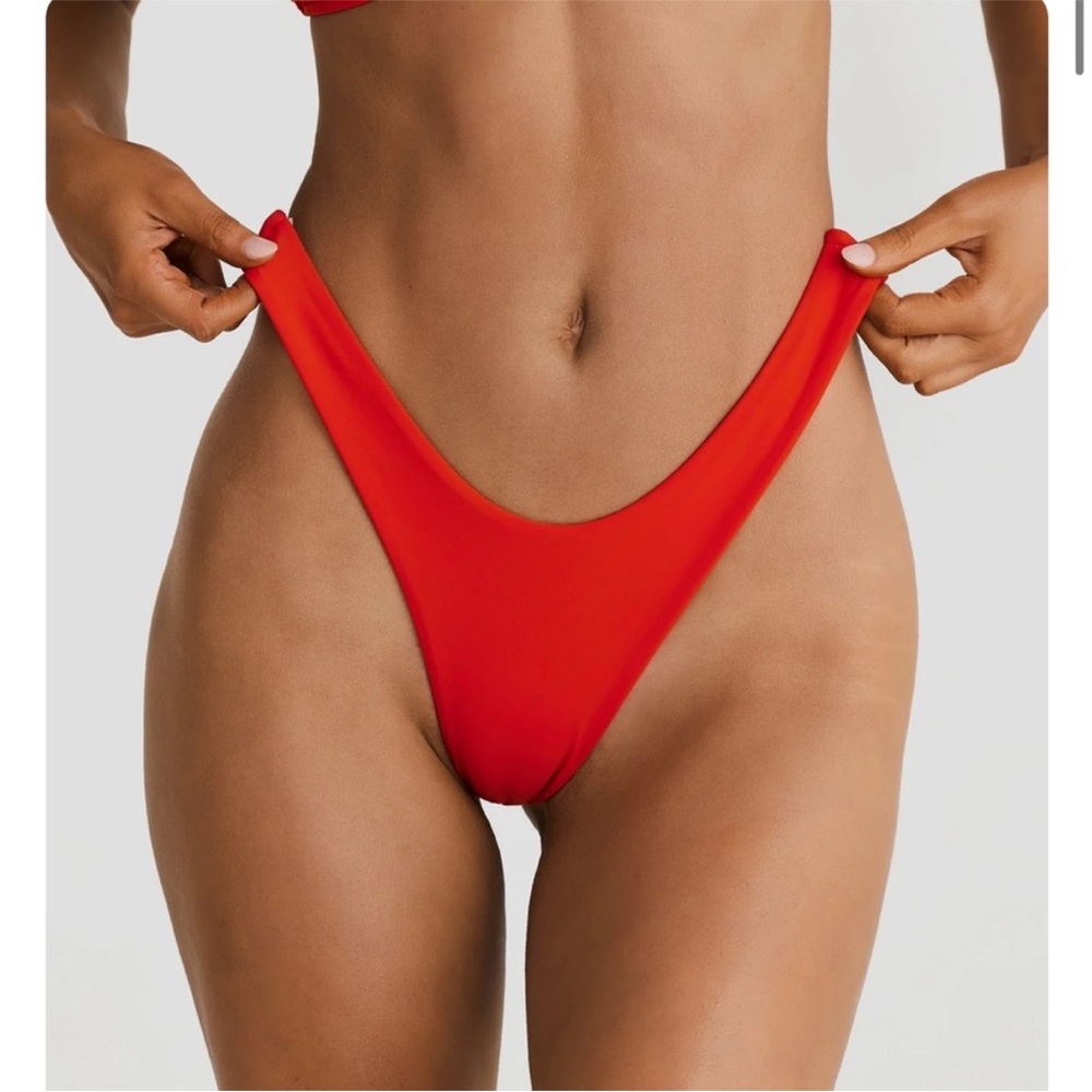 Vacay Swim Cincinnati Red bikini Bottom positano M